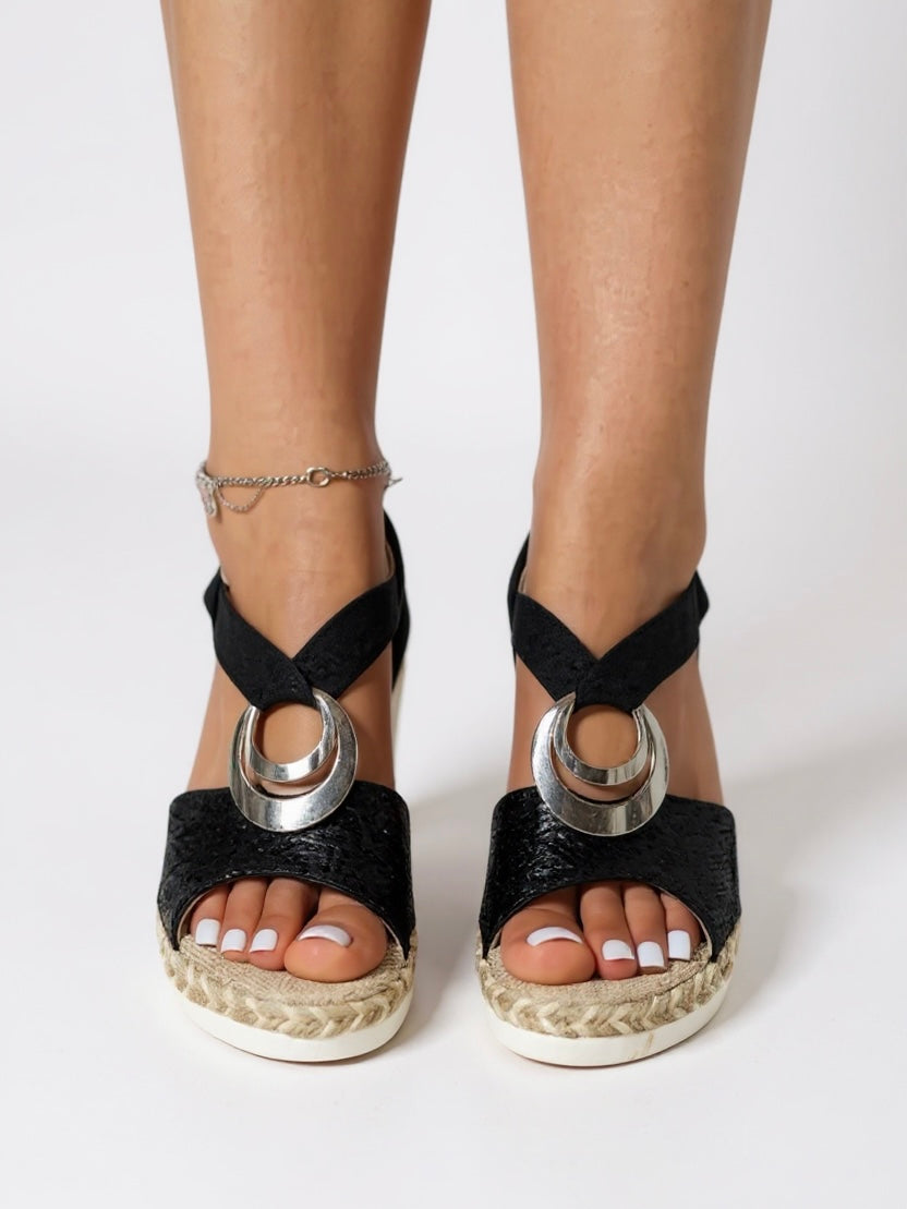 Luna Crest Sandals