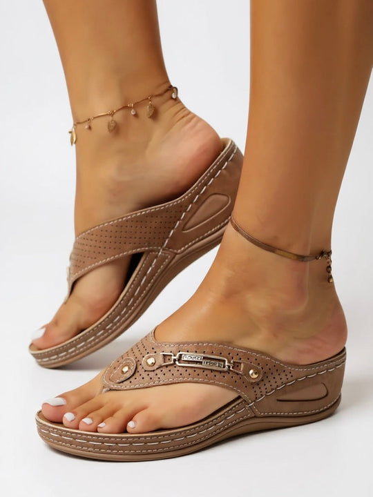 Aria Glide Sandals