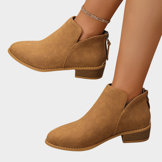 Oakley - Low Heel Ankle Boots
