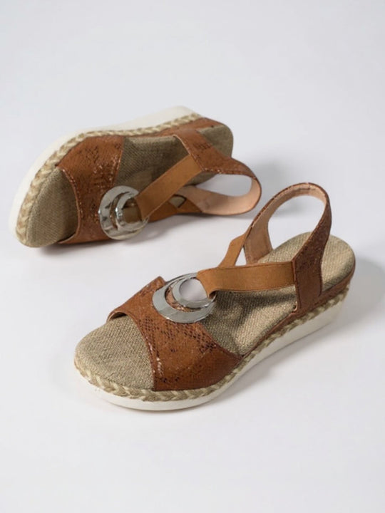 Luna Crest Sandals