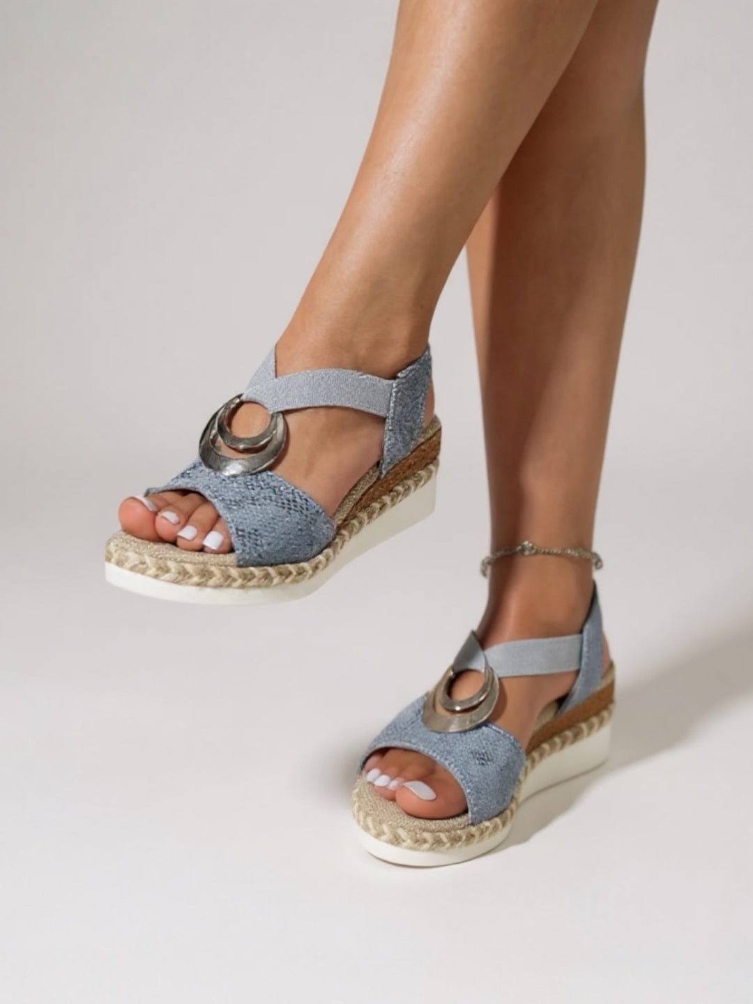 Luna Crest Sandals