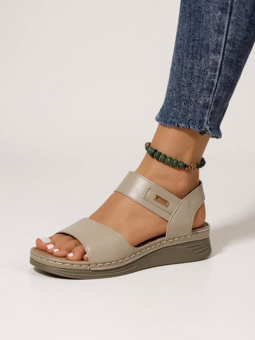 Liora Easy Sandals