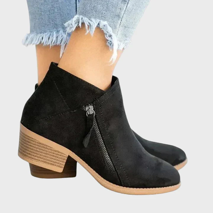Maya - Orthopedic Boots
