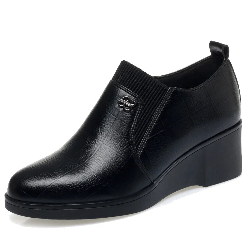 Switolina - Fashionable Leather Wedge Shoes